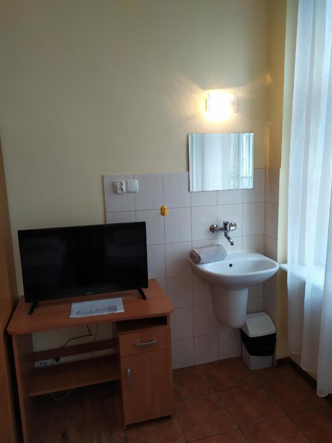 Dom Turysty Motel Kostrzyn nad Odra Dış mekan fotoğraf